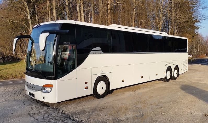 Czech Republic: Buses hire in Pardubice in Pardubice and Czech Republic